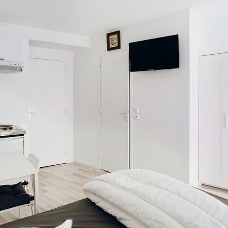 19M2 Studio With Air Conditioning In The 15Th Париж Экстерьер фото